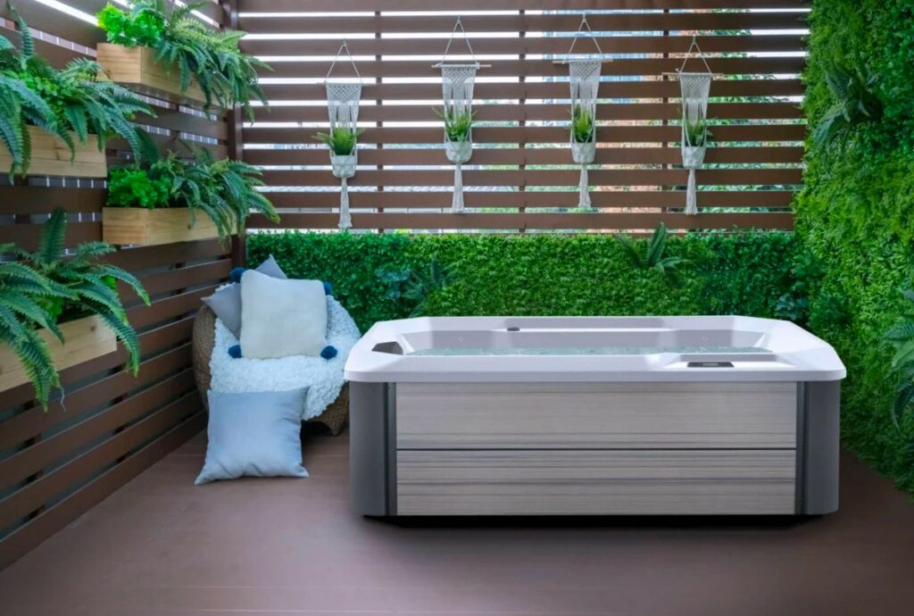 hot spring hotspot stride lifestyle