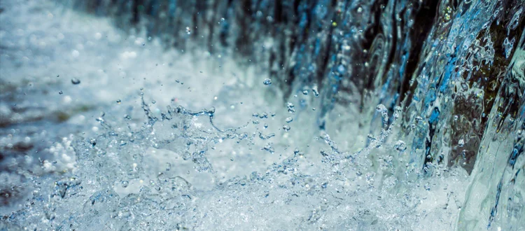 guide to cleaning hot tub filters