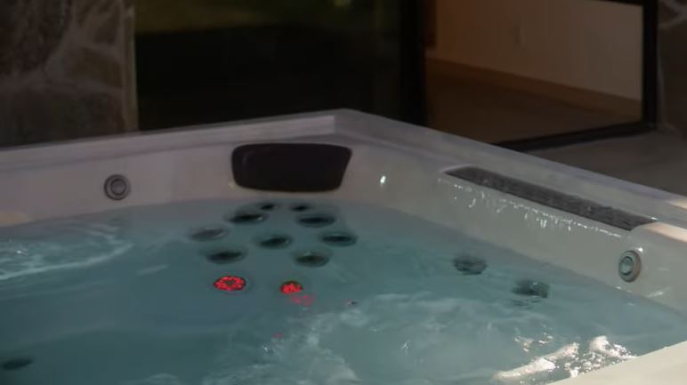 jacuzzi® infrared and red light therapy