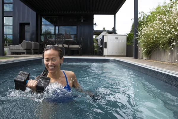 modular pool exercising 600